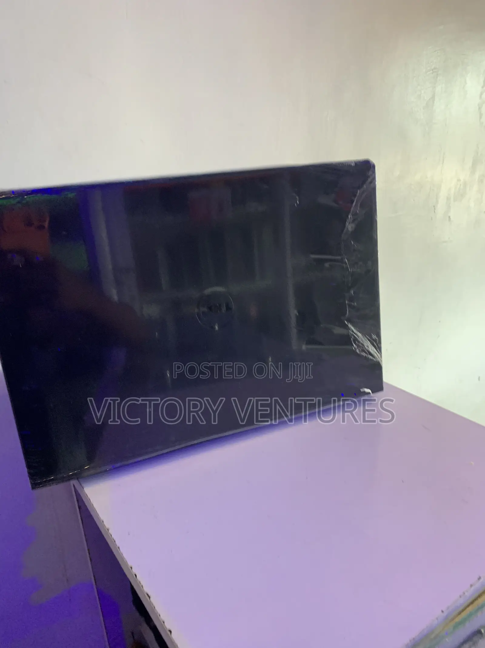 Laptop Dell Vostro 3558 4GB Intel Celeron HDD 1T