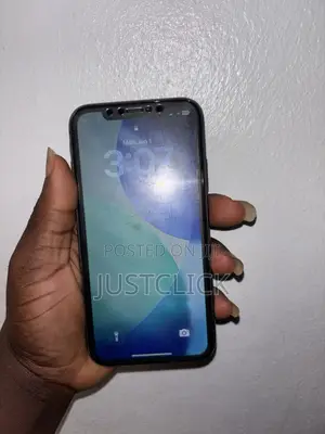Apple iPhone 11 64 GB Black