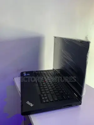 Laptop Lenovo ThinkPad T430 4GB Intel Core i5 HDD 500GB