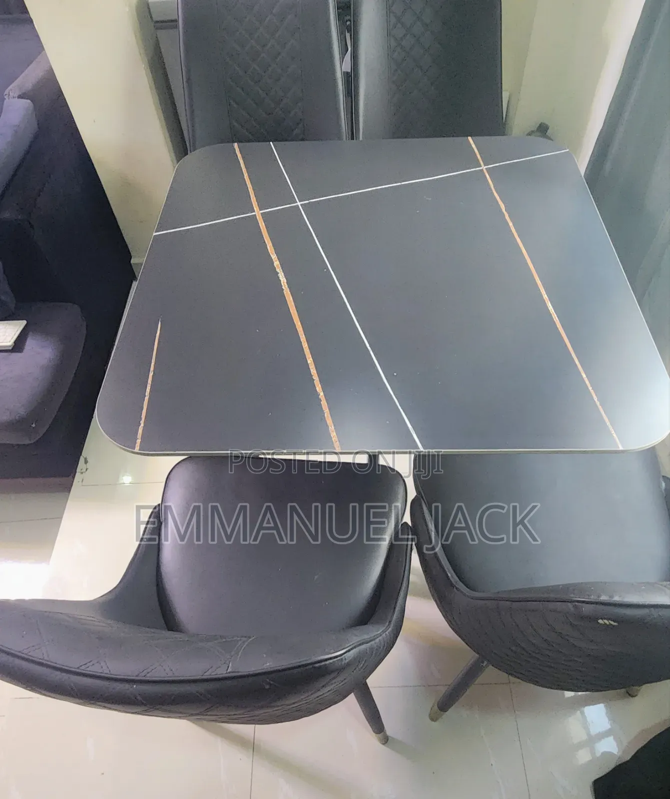 Dinning Table