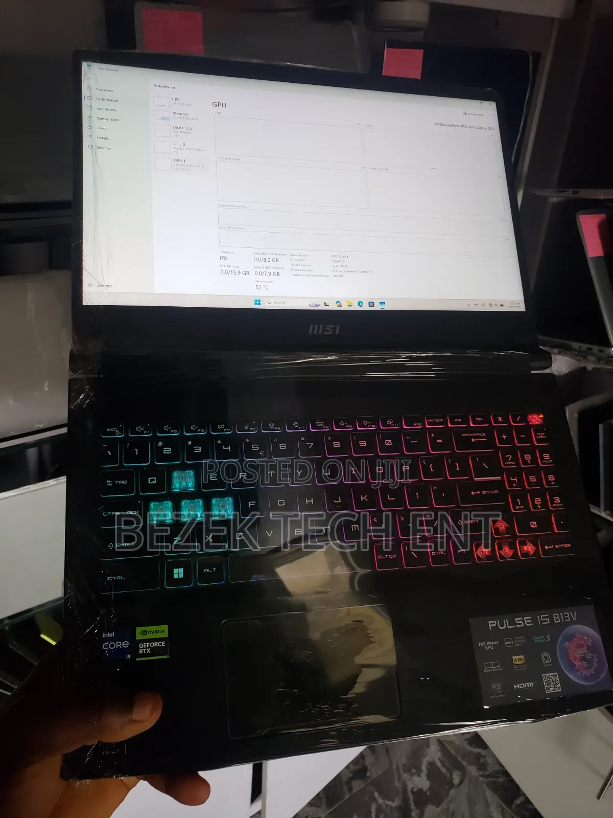 New Laptop MSI Pulse GL76 16GB Intel Core i9 SSD 1T