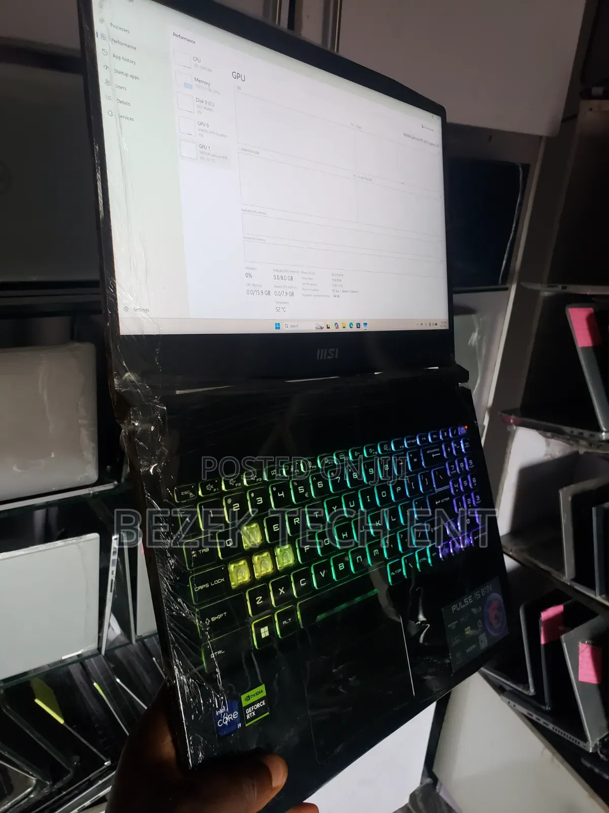 New Laptop MSI Pulse GL76 16GB Intel Core i9 SSD 1T