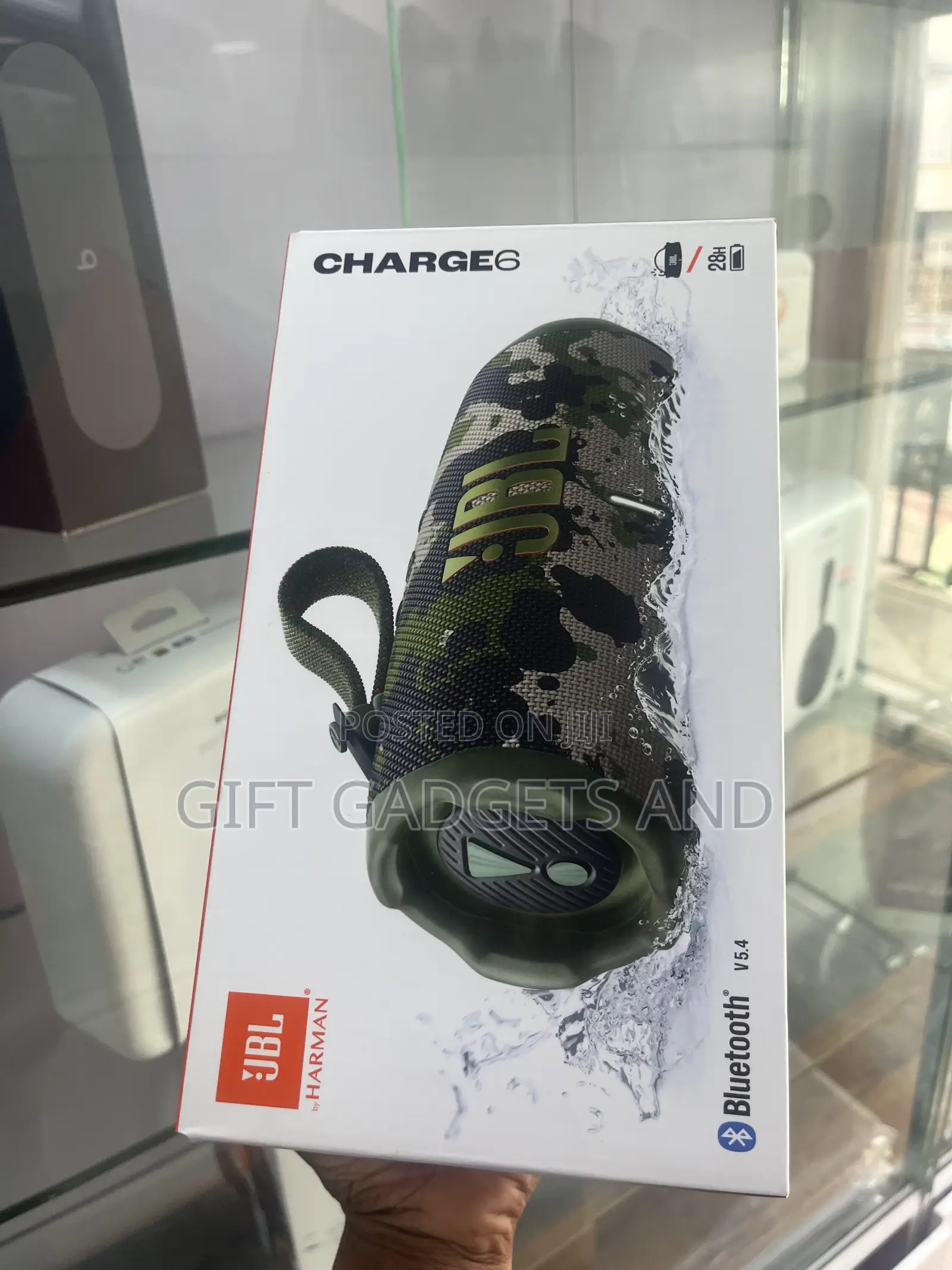 JBL Charge 6