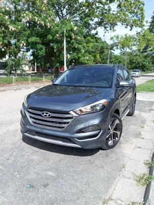 Hyundai Tucson Limited AWD 2017 Gray