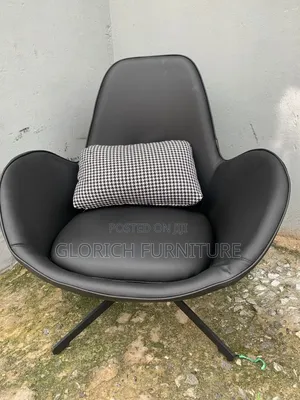 Tulip Swivel Accent Chair – Premium Black Leather With Lumbar Cushion