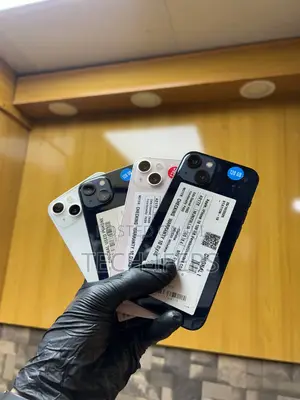 Apple iPhone 13 128 GB
