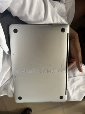 Laptop Apple MacBook Pro 2019 8GB Intel Core i5 HDD+SSD 256GB