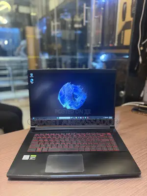 Laptop MSI GF65 Thin 10UE 8GB Intel Core i5 SSD 256GB