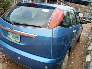 Ford Focus 1.6 Ambiente 2005 Blue