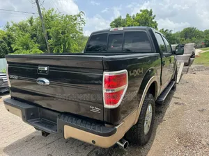 Ford F-150 FX2 4dr SuperCab 6.5 ft. SB (5.0L 8cyl 6A) 2014 Black