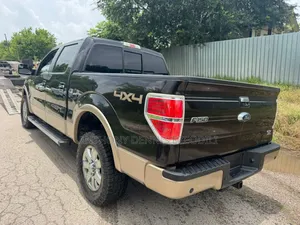 Ford F-150 FX2 4dr SuperCab 6.5 ft. SB (5.0L 8cyl 6A) 2014 Black