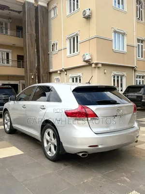Toyota Venza V6 2010 Silver