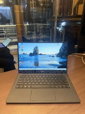 Laptop Dell XPS 13 (9360) 8GB Intel Core i5 SSD 256GB
