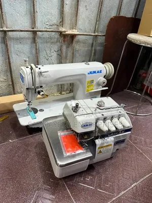 Jukae Industrial Straight Sewing Machine