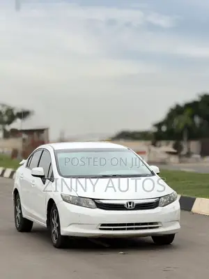 Honda Civic 2012 White