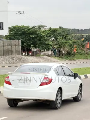 Honda Civic 2012 White