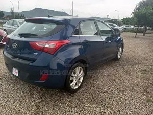 Hyundai Elantra Sport 4dr Sedan (2.0L 4cyl 6A) 2015 Blue