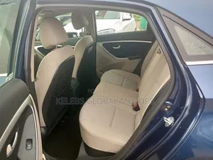 Hyundai Elantra Sport 4dr Sedan (2.0L 4cyl 6A) 2015 Blue