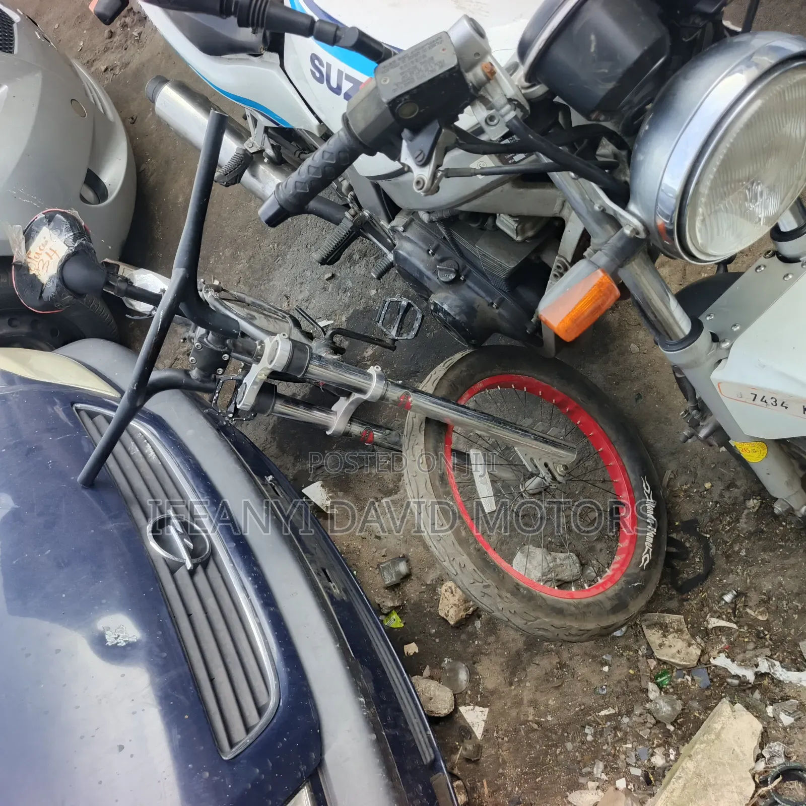 Suzuki GS 2005 White