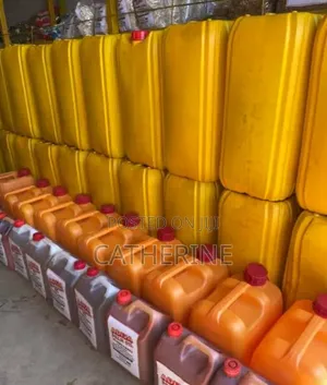 Palm Oil Seller