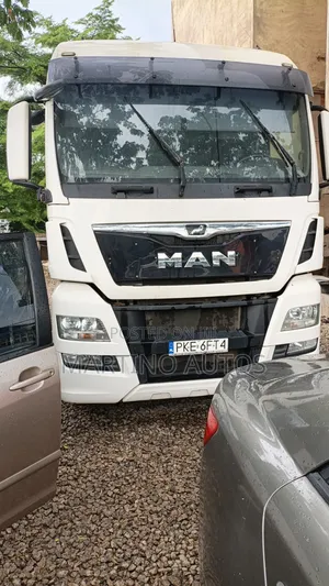 A Direct Belgium Man TGX