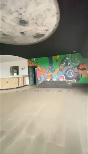 Massive Rooftop Space for Lease