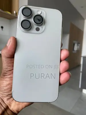 Apple iPhone 16 Pro 128 GB Silver