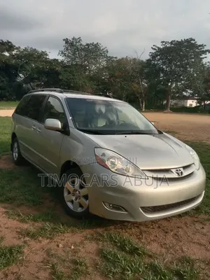 Toyota Sienna 2006 Silver