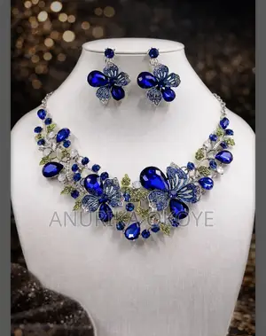 Jewelries; Watches, Necklaces, Earrings, Anklet, Rings and Gift Packs