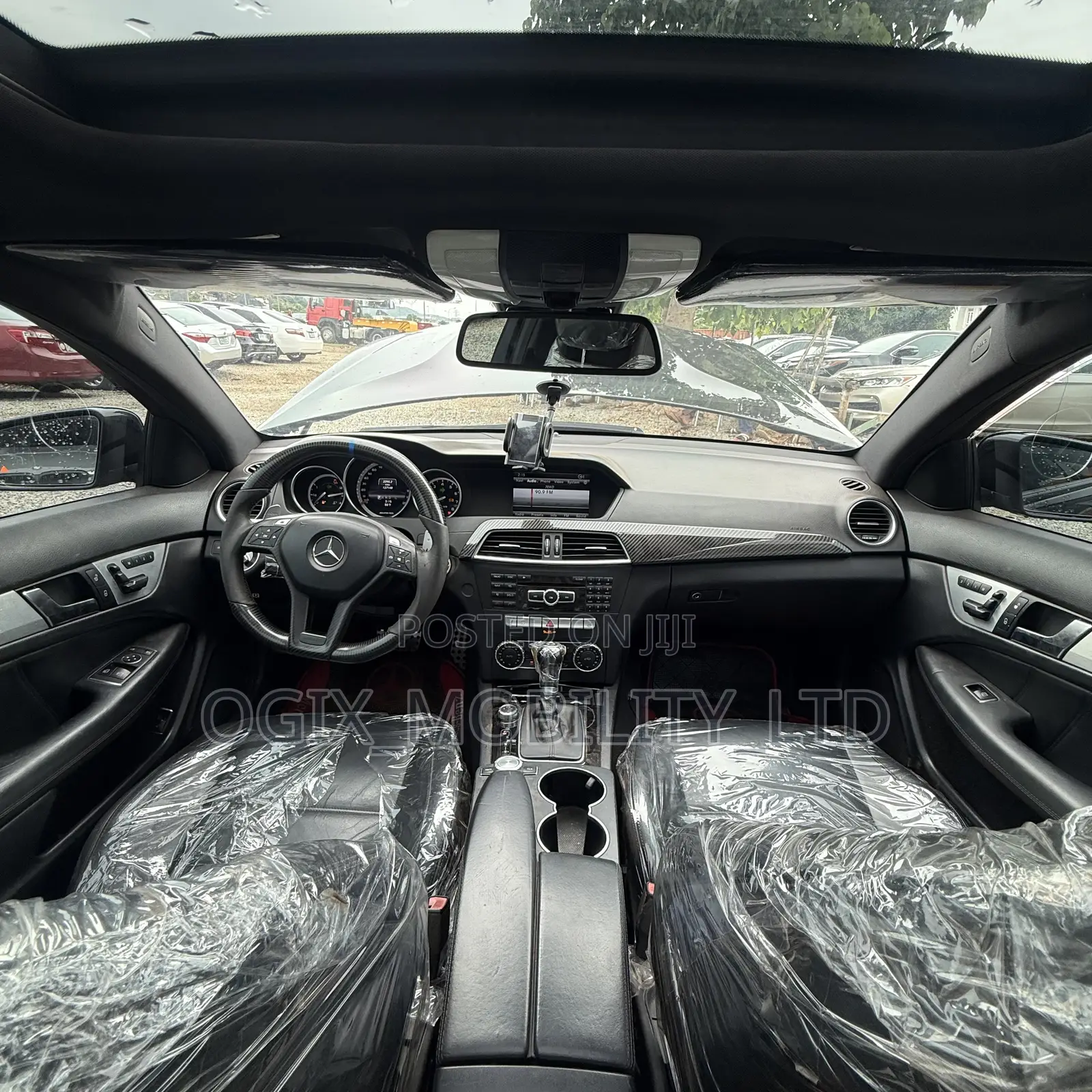 Mercedes-Benz C63 2013 Black