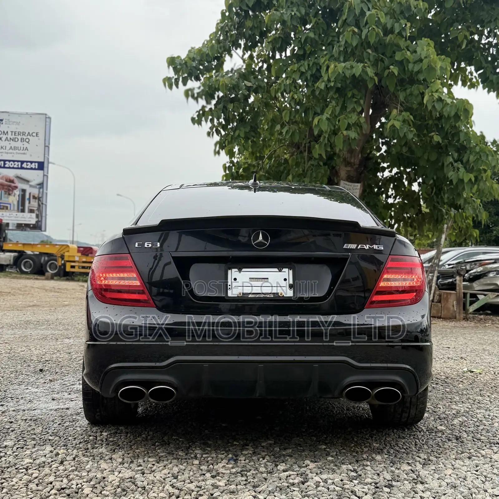 Mercedes-Benz C63 2013 Black