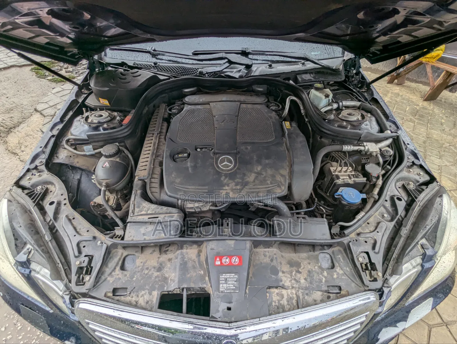 Mercedes-Benz E350 2013 Blue