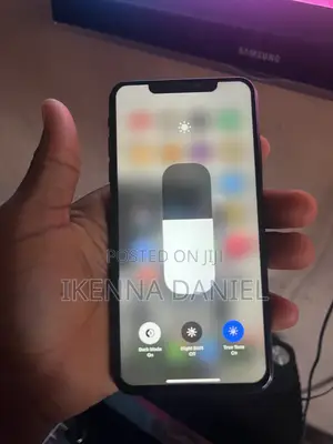 Apple iPhone XS Max 64 GB Gray