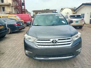 Toyota Highlander 2012 Gray