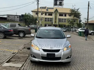 Toyota Matrix 2009 Silver