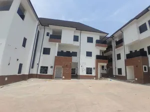 4bdrm Townhouse / Terrace in Kaura for rent