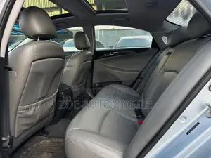 Hyundai Sonata 2012 Silver
