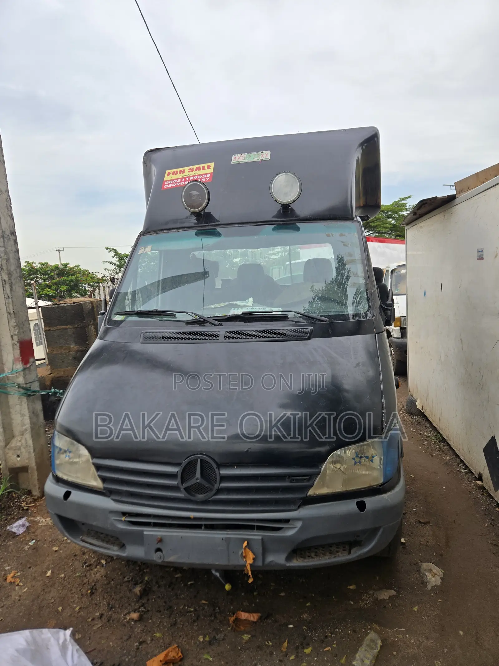 Mercedes-Benz Sprinter 2000 Black
