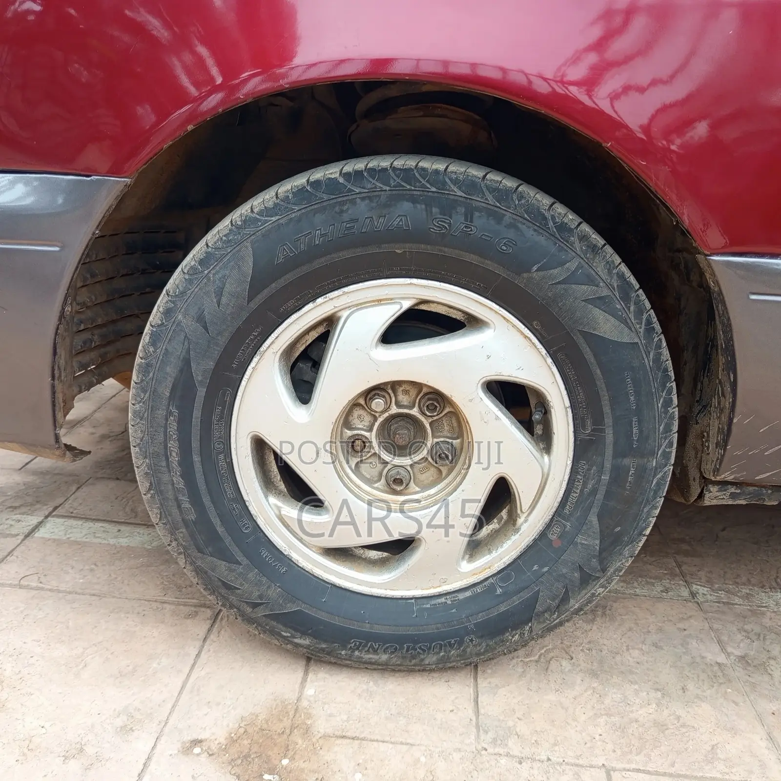 Toyota Sienna 2000 Red