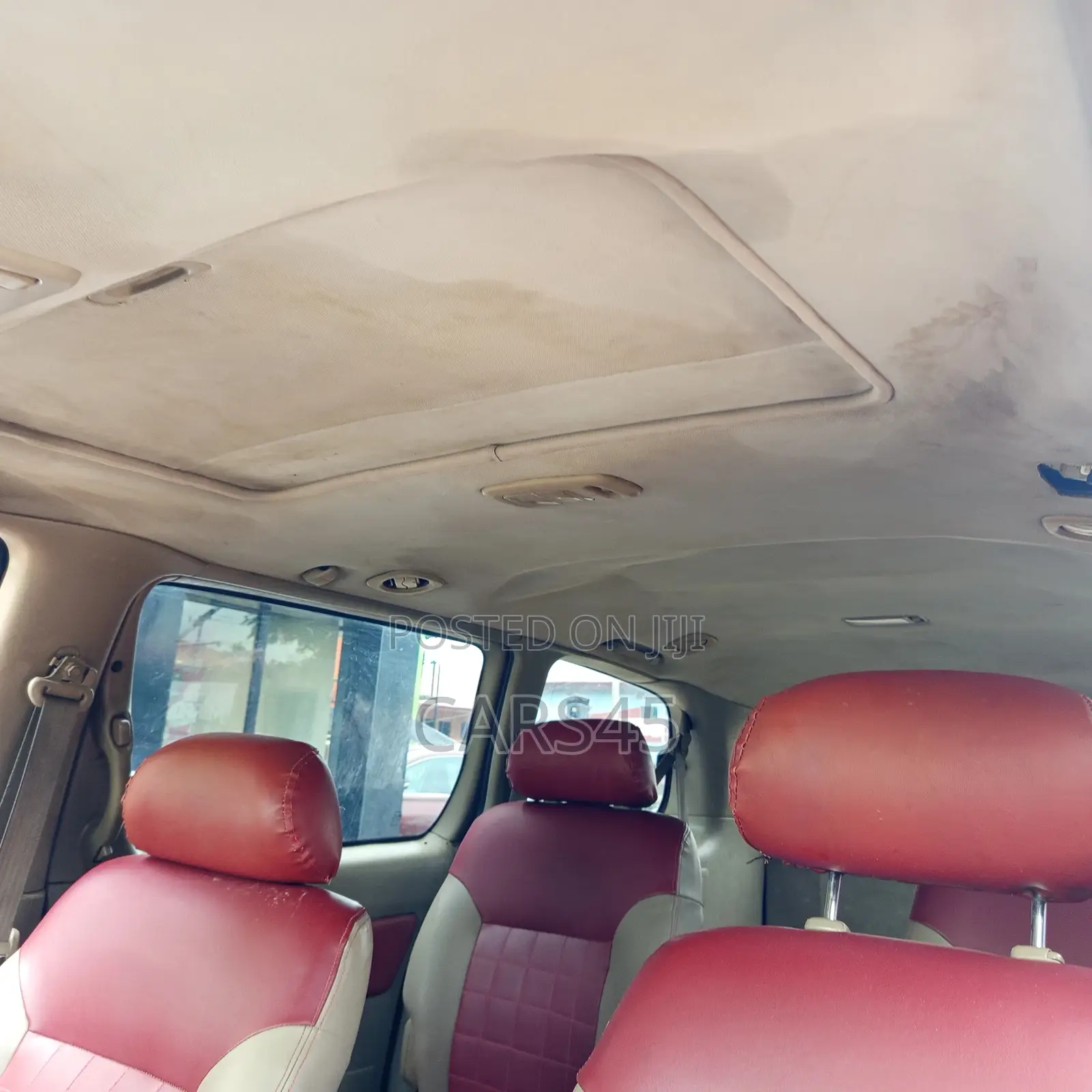 Toyota Sienna 2000 Red