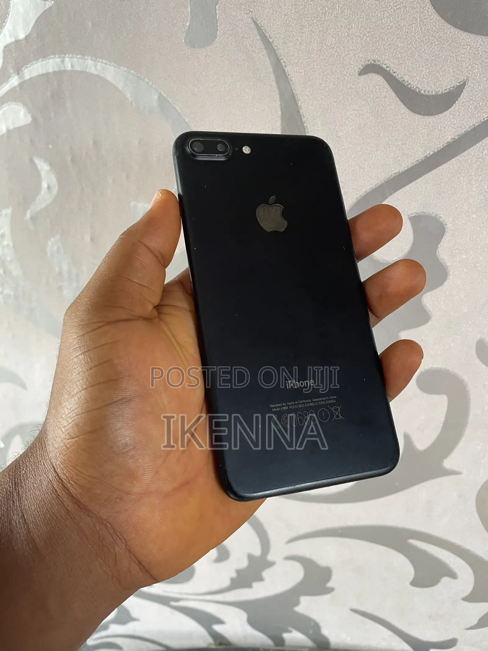Apple iPhone 7 Plus 32 GB Black
