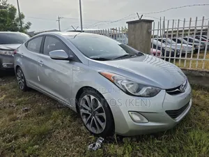 Hyundai Elantra Limited 2012 Silver