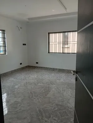 3bdrm Duplex in Mende for rent