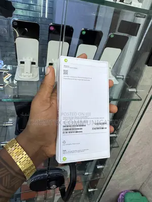 New Apple iPhone Air 256 GB Gold