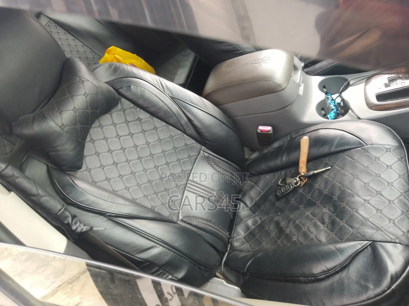 Hyundai Santa Fe 2011 Gray