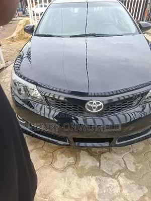 Toyota Camry SE 4dr Sedan (2.5L 4cyl 6A) 2012 Black