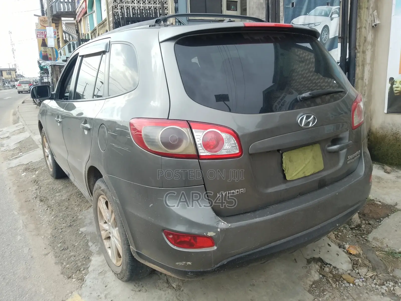 Hyundai Santa Fe 2011 Gray