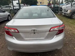 Toyota Camry 2012 Silver