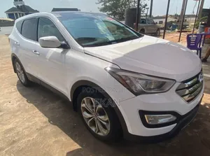 Hyundai Santa Fe 2014 White