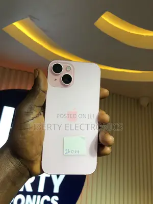 Apple iPhone 15 128 GB Pink